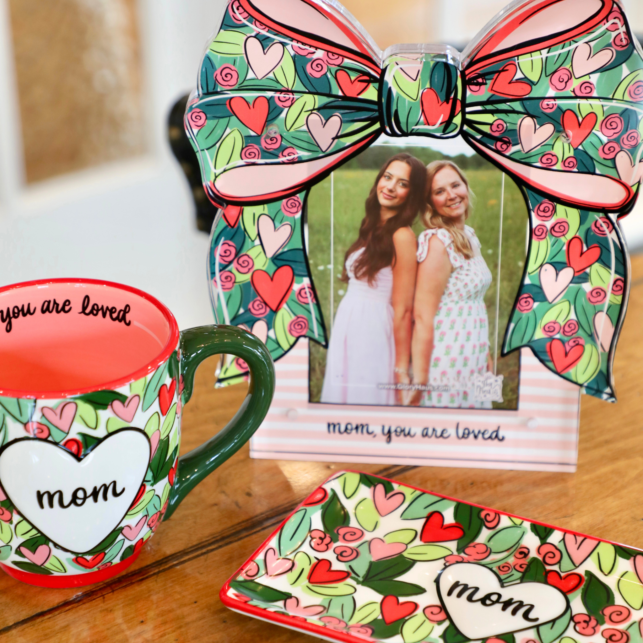 Glory Haus Mom Hearts & Flowers Mug
