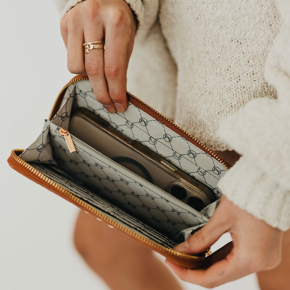 Lenni Large Zip Woven Wallet