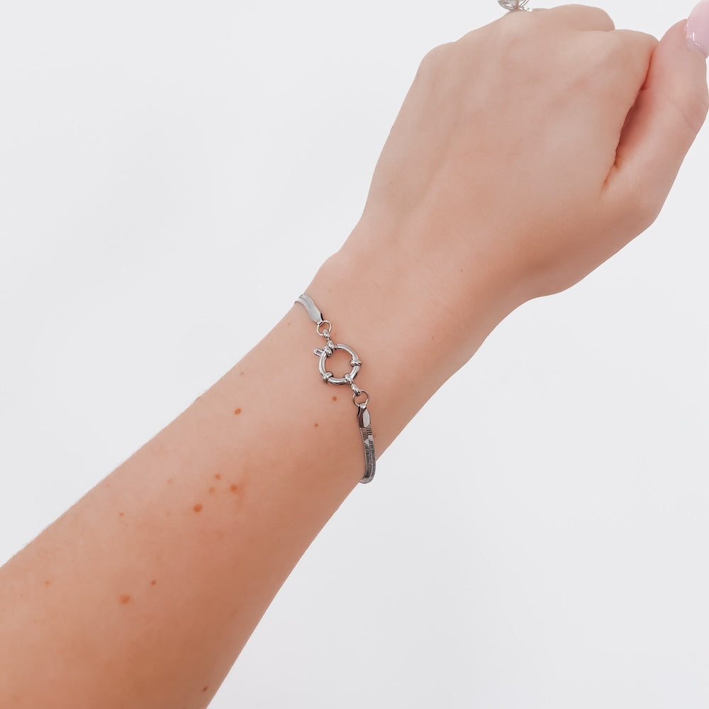 Hayden Herringbone Chain Bracelet - WATERPROOF
