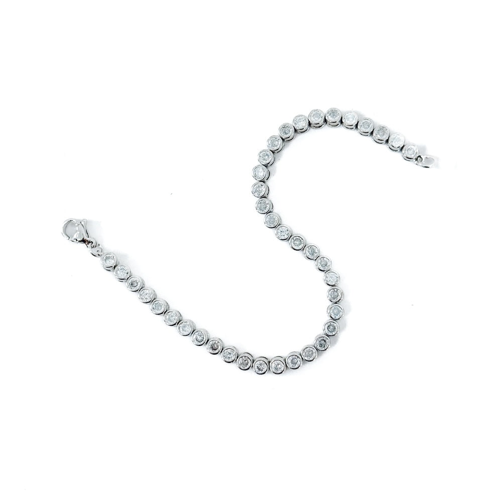 Tennis Bracelet Frosted In Diamonds - WATERPROOF