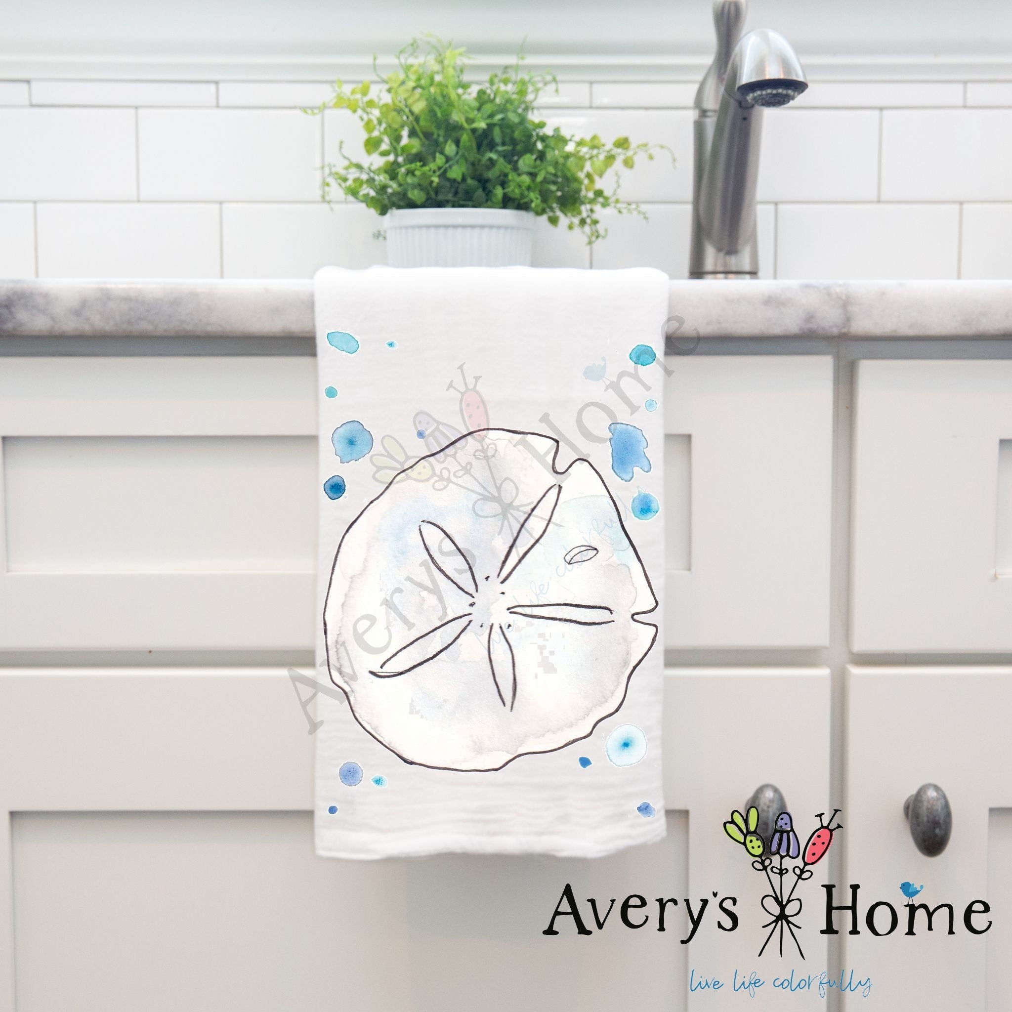 Sand Dollar dish towel design detail