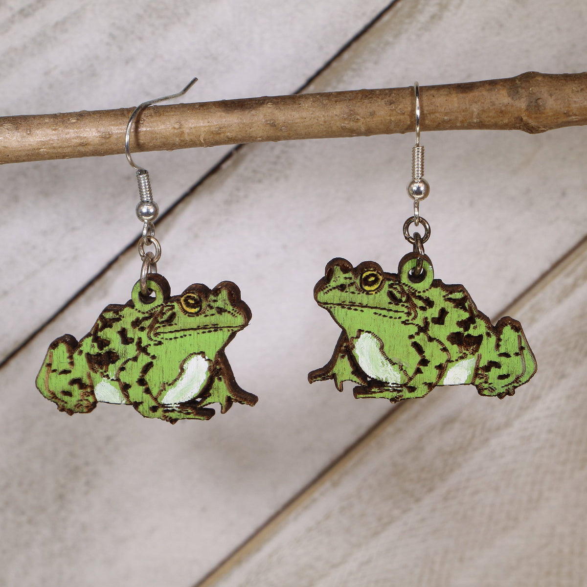 Realistic Toad Wooden Dangle Earrings | Nature Amphibian Jewelry