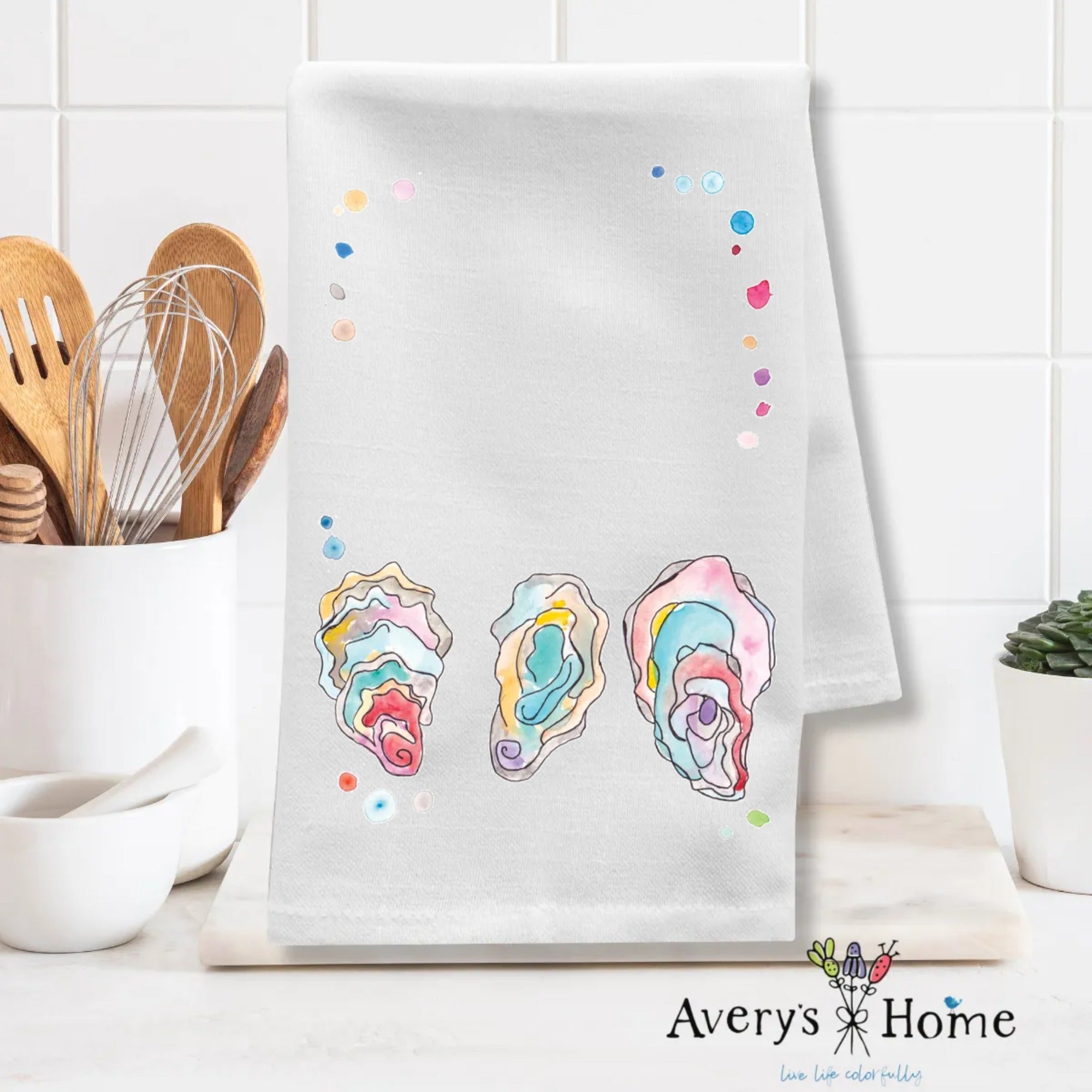 Oyster Shells dish towel design detail